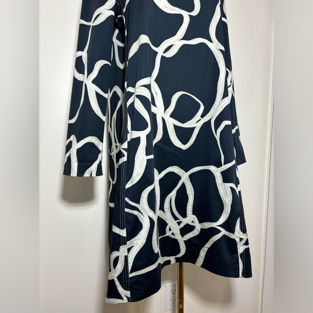 COS Unique Abstract Design Dress - Picture 4 of 12